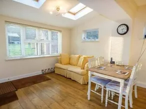 5 Esk Valley - Image 4