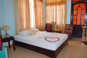Phong Nha Hotel Hue - Image 5