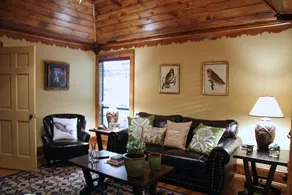 Black Bear Lodge of Sapphire - Image 5