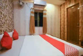 Golden Residency by OYO Rooms - Image 2