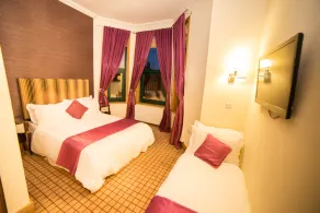 Newcastle Jesmond Hotel - Image 5
