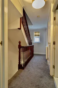 Large Home Central Exeter - Image 4