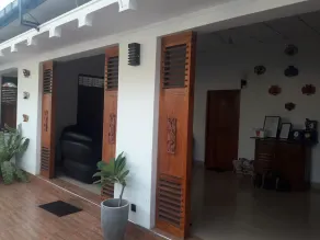 Sea Esta Holiday Inn - Image 5