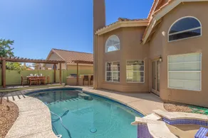 Redmont Mesa 3 Bedroom Home by Redawning - Image 3