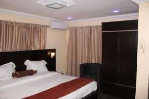 De Golden Quest Hotel - Image 3