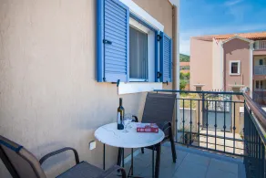 Aggelos Cozy Apartment few min From sea - Image 3