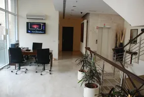 Apartment 52 - Image 3