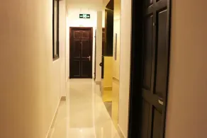 Apple Hotel - Image 5