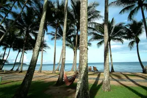 Beachfront Apt In Alamanda Beachfront Resort 25 - Image 5
