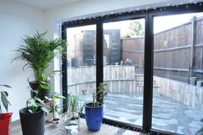 Luxury 2 Bedroom Central London House - Image 3