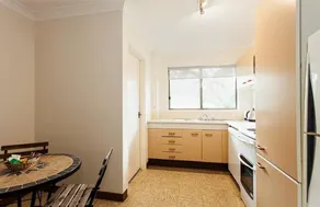 Apartment Marks Road - Image 5