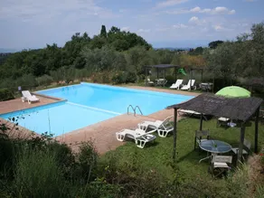 Romantic Farmhouse near Medieval Village of Montaione - Image 2