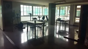 J 168 Living - Image 3
