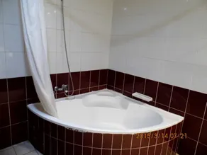 Al Zahabiya Hotel Apartments - Image 3