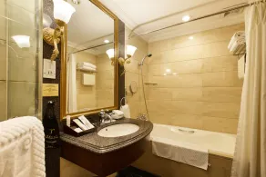 Grand Royal - Image 2