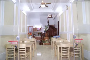 Moon & Sun Hostel - Image 2
