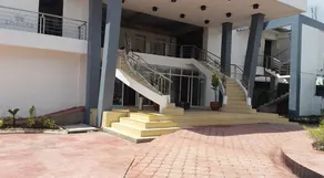 Regal Plaza Hotel - Image 3