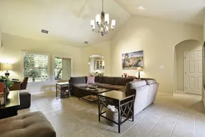 4BR 2BA Cottage at Lake Austin by RedAwning - Image 5