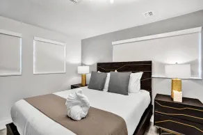 RA Suites - Image 2