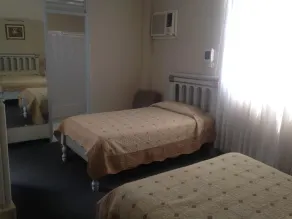 Hotel Esmeralda - Image 5