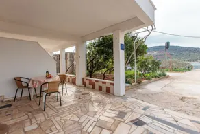 Apartments Marija Vinisce - Image 2