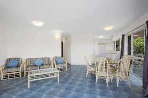 Kings Mariner Apt 7 - Image 5
