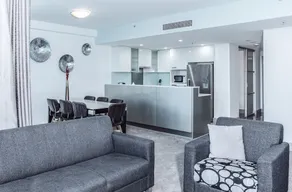 DD Apartments - Image 4