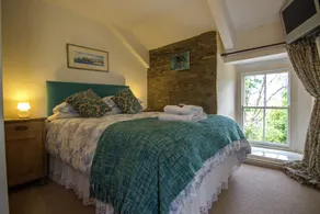 Penybanc Farm Bed & Breakfast - Image 2