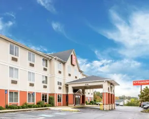 Econo Lodge Inn & Suites - Image 5