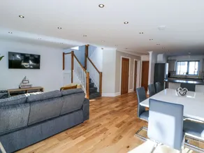 Cerrig - Image 2