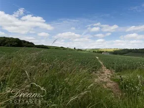 Toll Lodge, FRAMPTON - Image 3