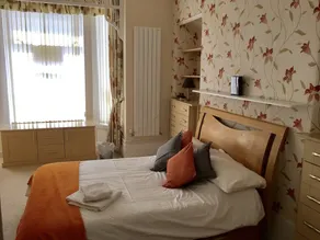 Alexandra Guest House - Image 2