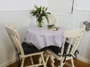 Cosy Cottage - Image 2