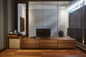 Luxx at Silom - Image 3