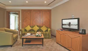 Wiseman Grand Hotel - Image 5