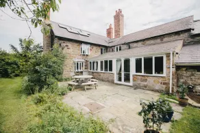 Broncoed Uchaf Country Guest House - Image 4