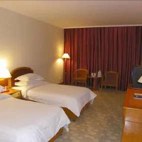 Shijiazhuang Airport Hotel - Image 2