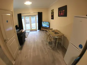Quayside Properties 4 hotel type rooms - Image 3