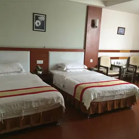 Sihui Hotel - Image 4