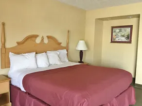 Americas Best Value Inn & Suites-Conway - Image 5