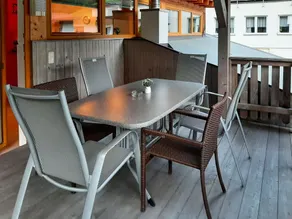 Sandra See in See With 2 Bedrooms and 1 5 Bathrooms - Image 3
