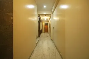 Hotel Hindustan International - Image 2