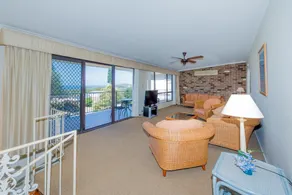 Lentara St 12 - Fingal Bay - Image 2