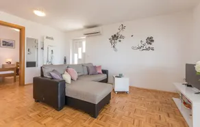 Amazing Apartment in Zdrelac With Wifi and 2 Bedrooms - Image 2