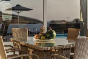Kaminos Luxury Villa - Image 2