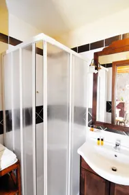 Bella Baia Glamping - Image 5