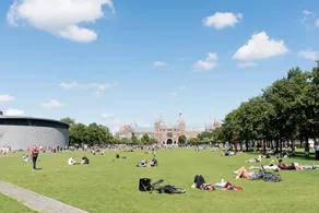 Bright Museum City - Image 4