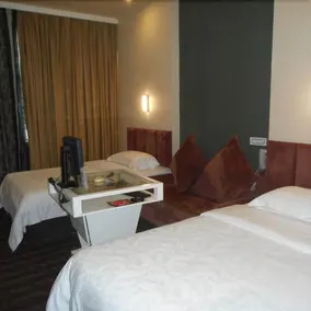 Qing Xin Hotel - Image 3