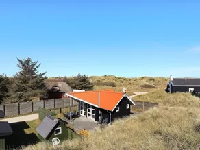 Cozy Holiday Home in Vejers Strand With Sauna - Image 3