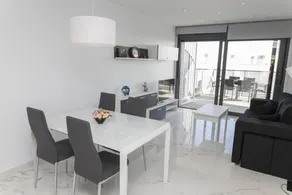 Luxury Beach front apartment - Image 2